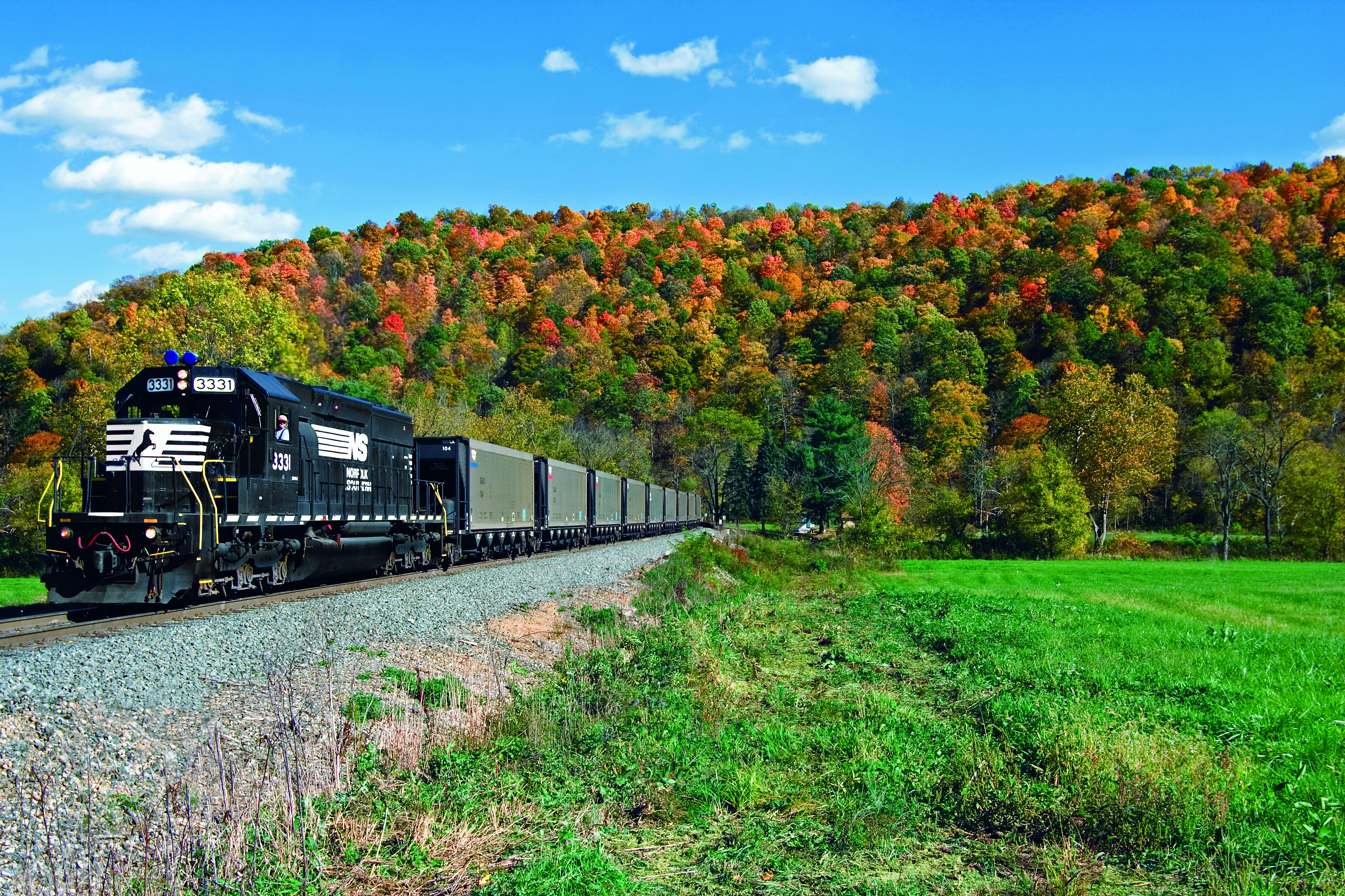 Norfolk Southern Coal Train; Powhatan Point, Ohio